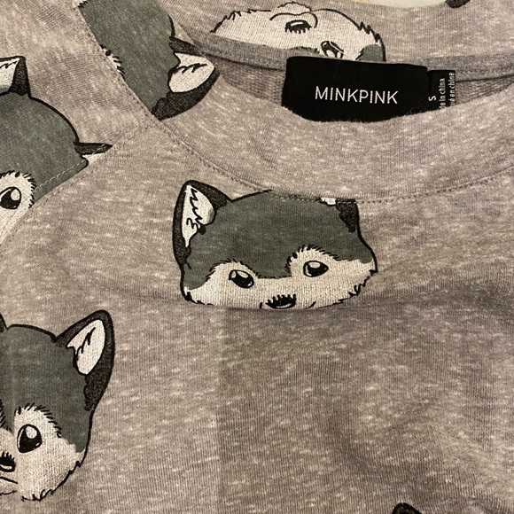 Minkpink gray top with Wolff head print - Picture 2 of 6